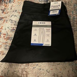 Black, Izod Avantage permanve pants 36x32. New